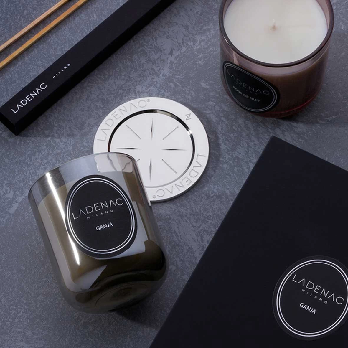 Bougie Ladenac - Coffret Urban Senses - Aromatic Lounge - 200 Gr Ladenac - 02000100051 2 Bougie Ladenac - Coffret Urban Senses - Aromatic Lounge - 200 Gr Ladenac - 02000100051 – Image 2