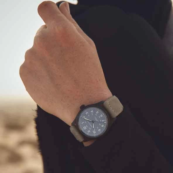 Hamilton Khaki Field Titanium Auto 38 Mm- H70215880 5 Hamilton Khaki Field Titanium Auto 38 Mm- H70215880 – Image 5