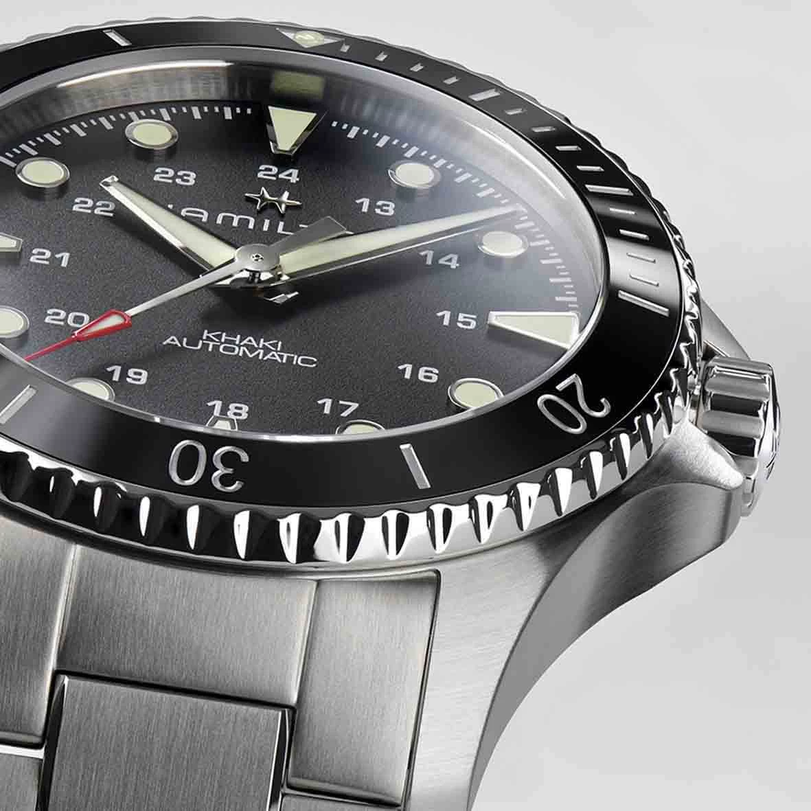 Hamilton Khaki Navy Scuba 43 Mm- H82515130 2 Hamilton Khaki Navy Scuba 43 Mm- H82515130 – Image 2