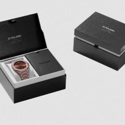 Montre D1 Milano Ultra Thin - Homme Quartz- Cadran Chocolat- 40 Mm - Acier Et PVD - UTBJ10 -Hamilton Magasin ori montre d1 milano ultra thin homme quartz cadran chocolat 40 mm acier et pvd utbj10 38163 51955