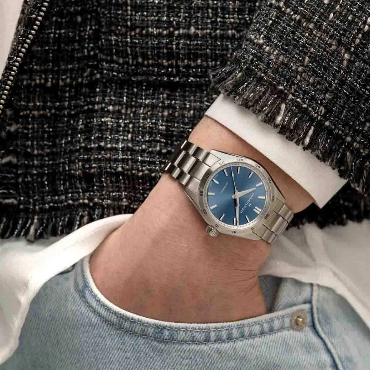 Montre Hamilton Jazzmaster Performer Auto Chrono 34 Mm- H36135130 3 Montre Hamilton Jazzmaster Performer Auto Chrono 34 Mm- H36135130 – Image 3