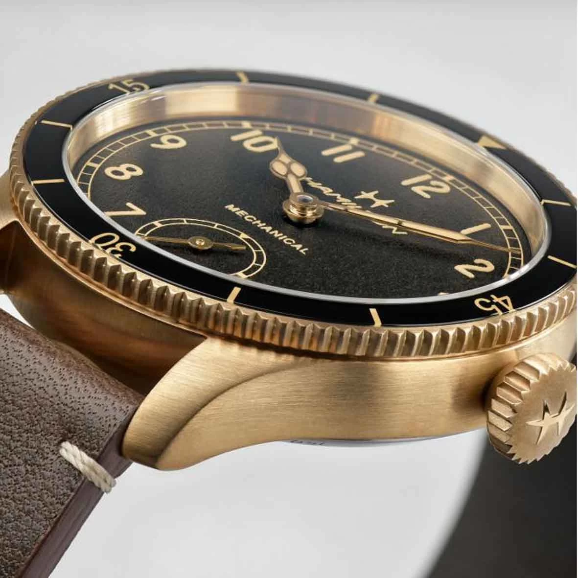 Montre Hamilton Khaki Aviation 43 Mm- H76709530 3 Montre Hamilton Khaki Aviation 43 Mm- H76709530 – Image 3