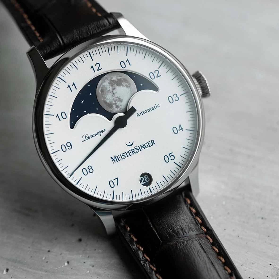 Montre MeisterSinger Lunascope Argenté Opalescent 40 Mm- LS901 3 Montre MeisterSinger Lunascope Argenté Opalescent 40 Mm- LS901 – Image 3